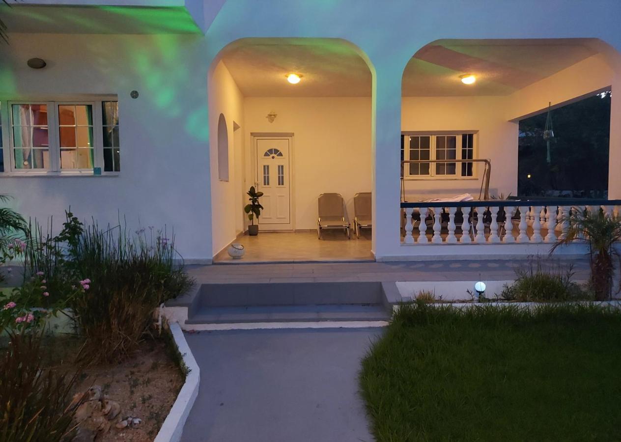 Stegna Villa *